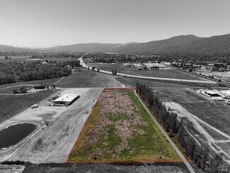 Ukiah, CA Industrial Land - 550 Ford Rd