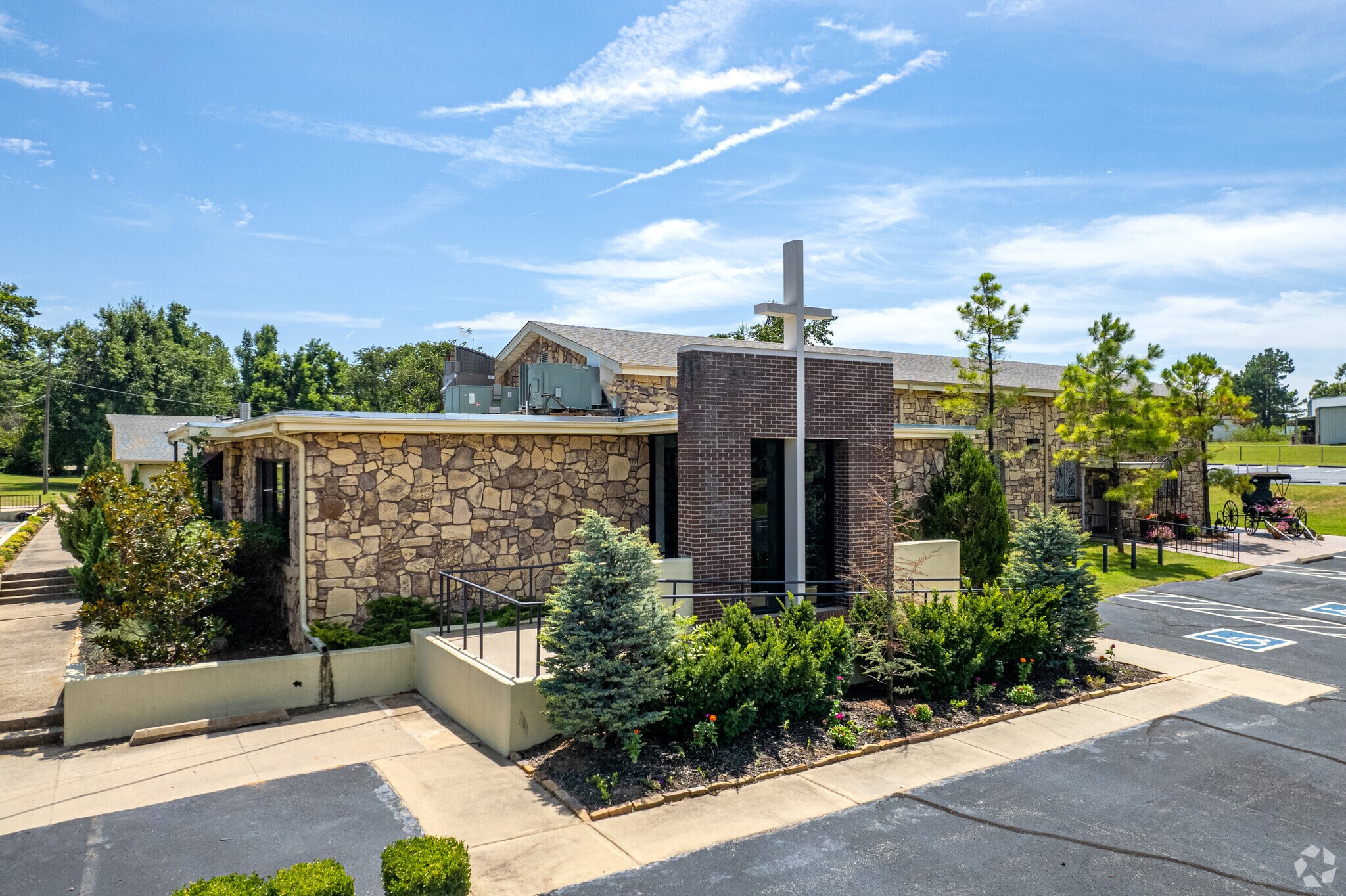 2254 W Meyers Cir, Choctaw, OK for Sale