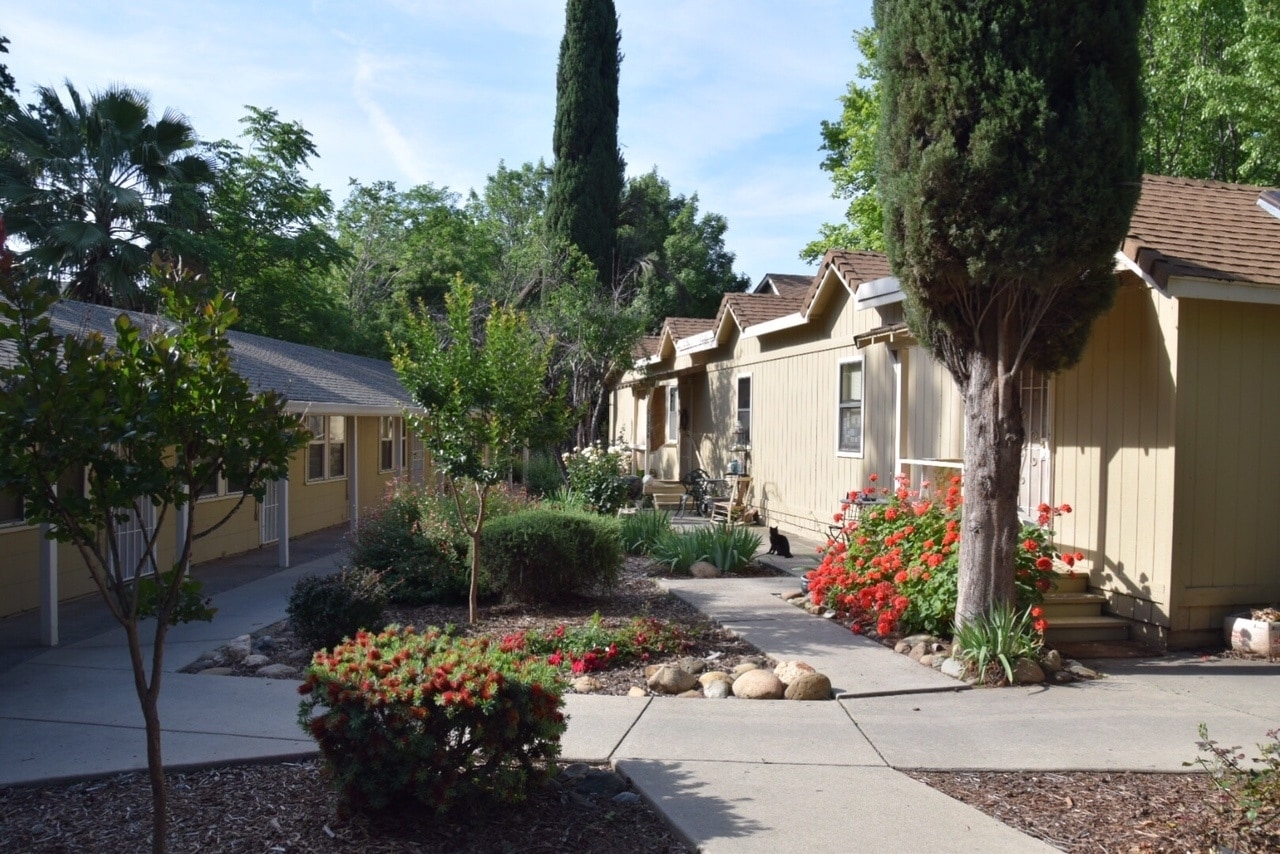 2115-2135 Waldon St, Redding, CA for Sale