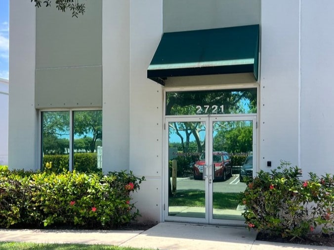 2721 NW 19th St, Pompano Beach, FL for Rent