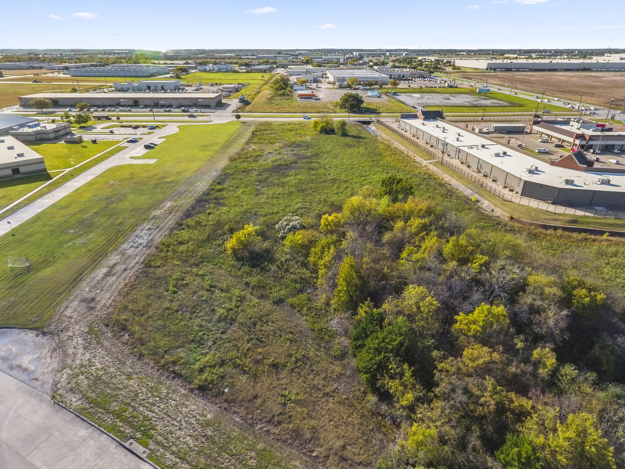 1550 Everman Pkwy Fort Worth, TX 76140 Land Property for Lease on