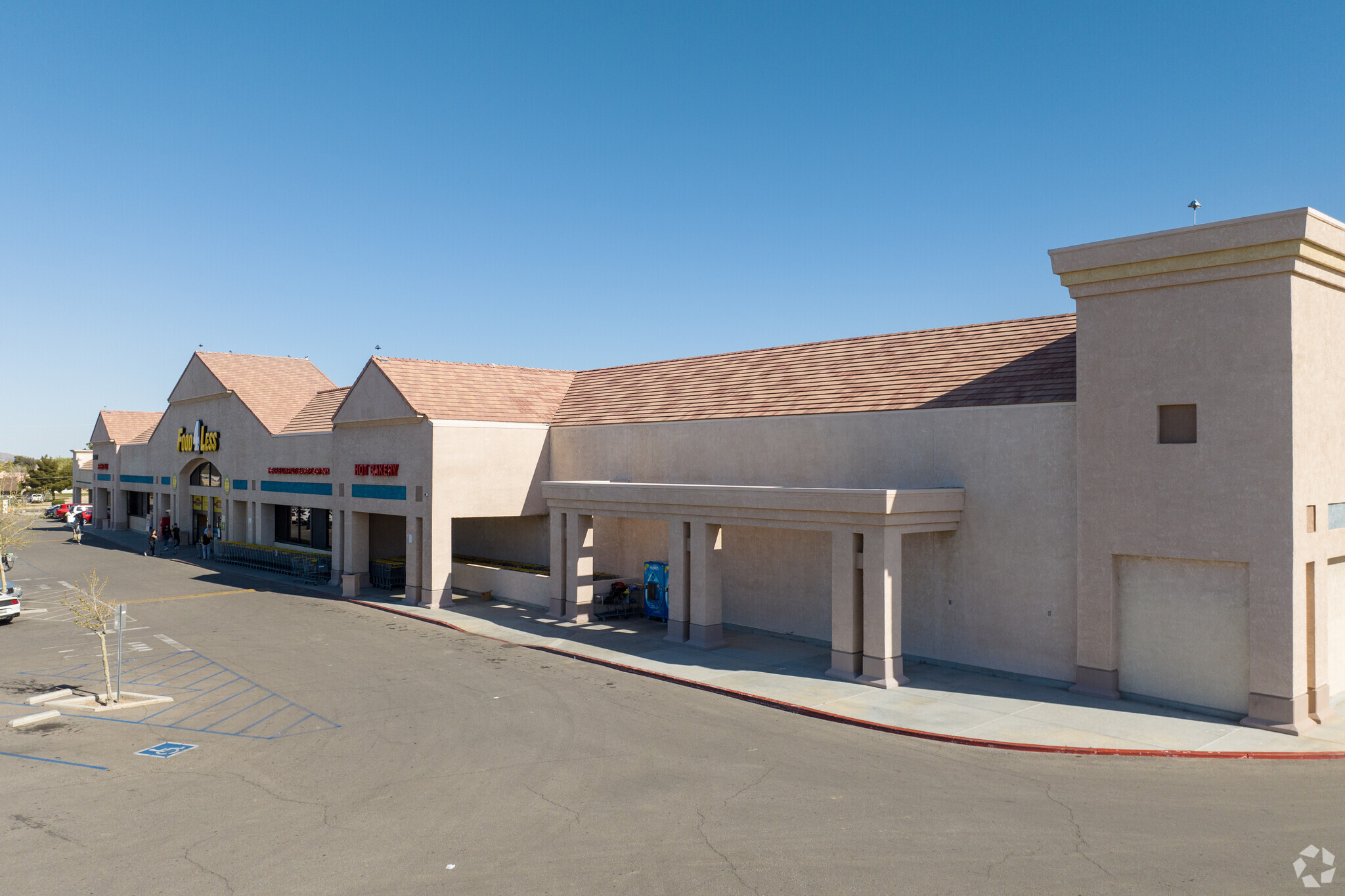 20777-20811 Bear Valley Rd, Apple Valley, CA for Rent