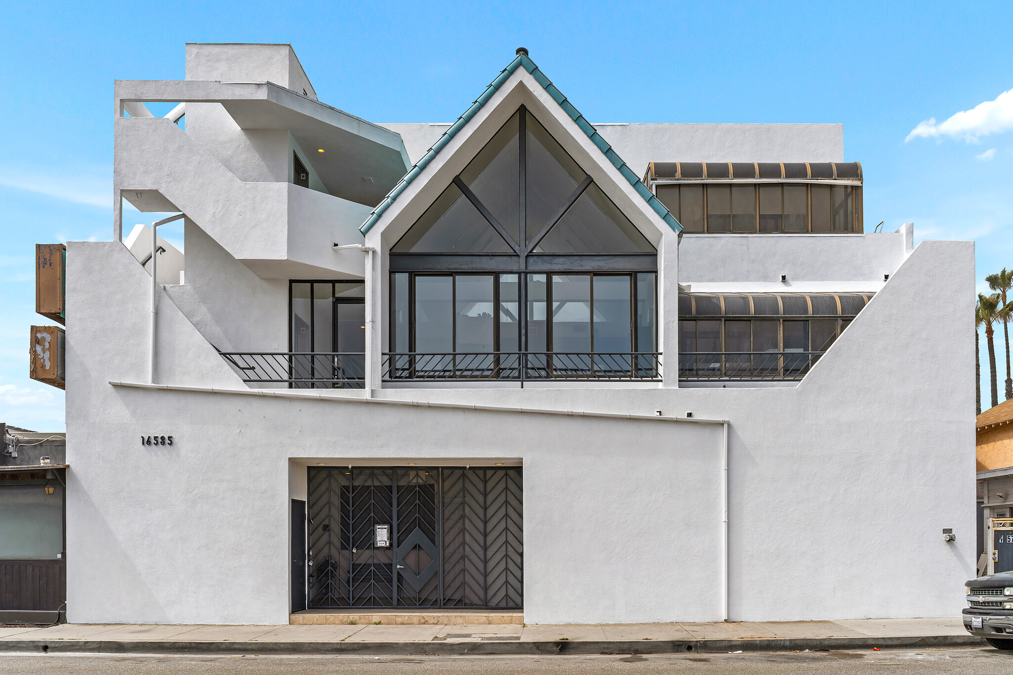 16585 Pacific Coast Hwy, Sunset Beach, CA for Rent