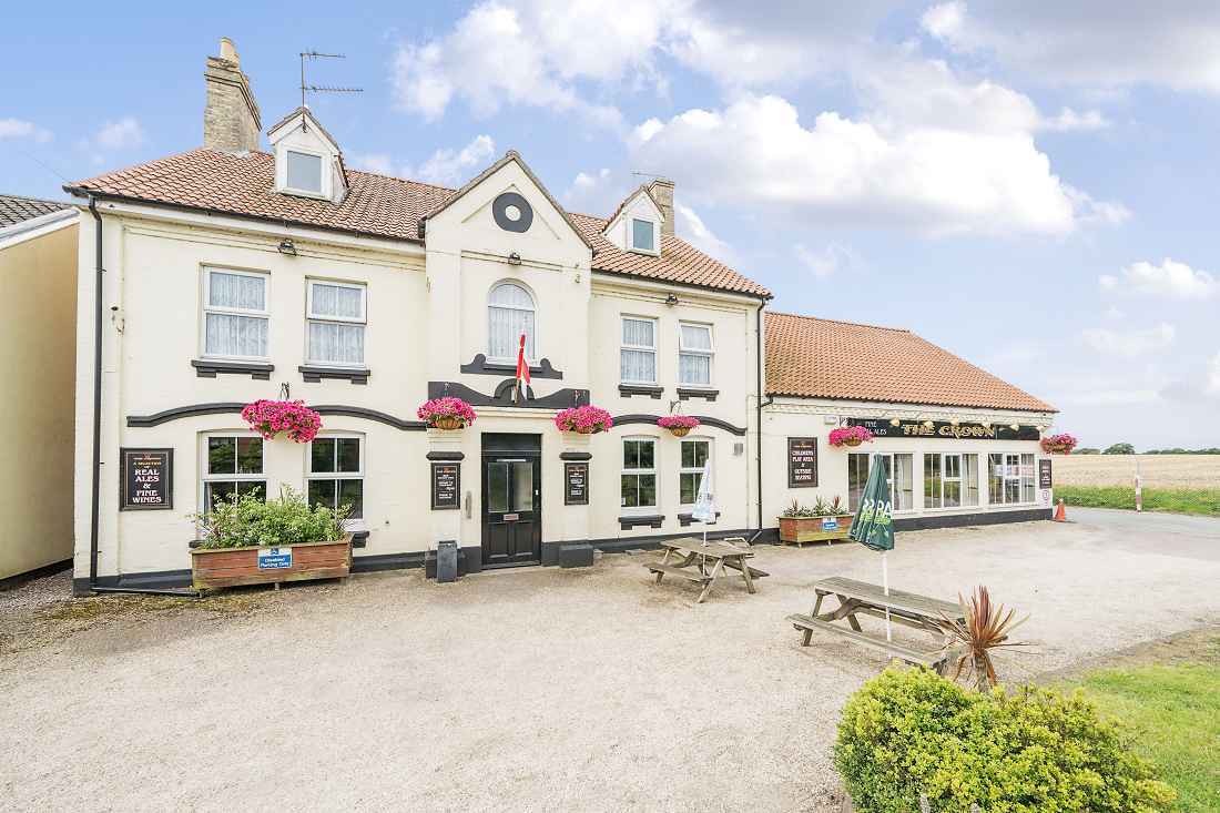 Beccles Rd, Lowestoft, SFK for Sale
