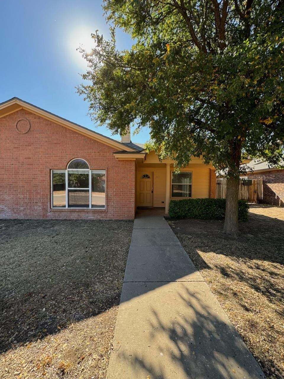 3422-3424 97th St, Lubbock, TX for Sale