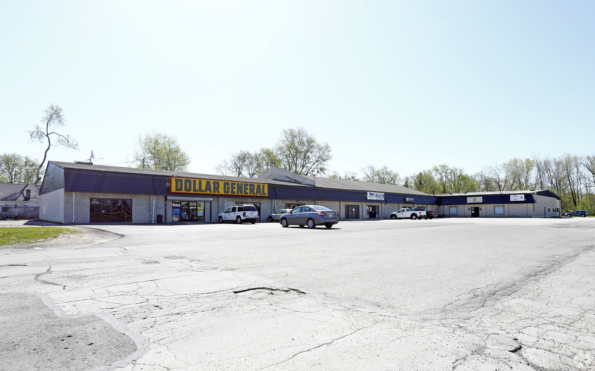 2857 Airport Hwy, Toledo, OH for Rent