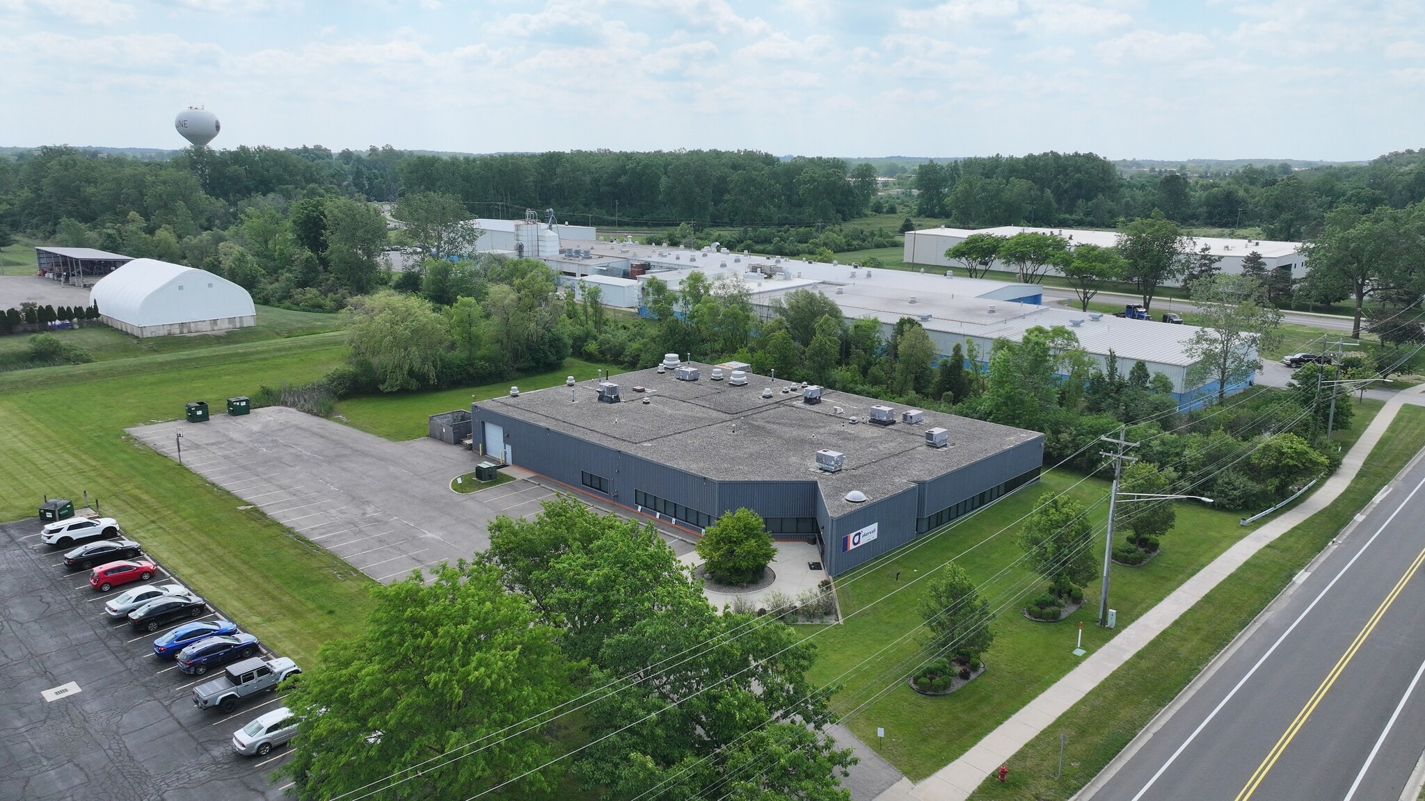 1512 Woodland Dr, Saline, MI for Sale