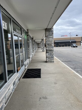 Roseville, MI Retail - 32476-32490 Gratiot Ave