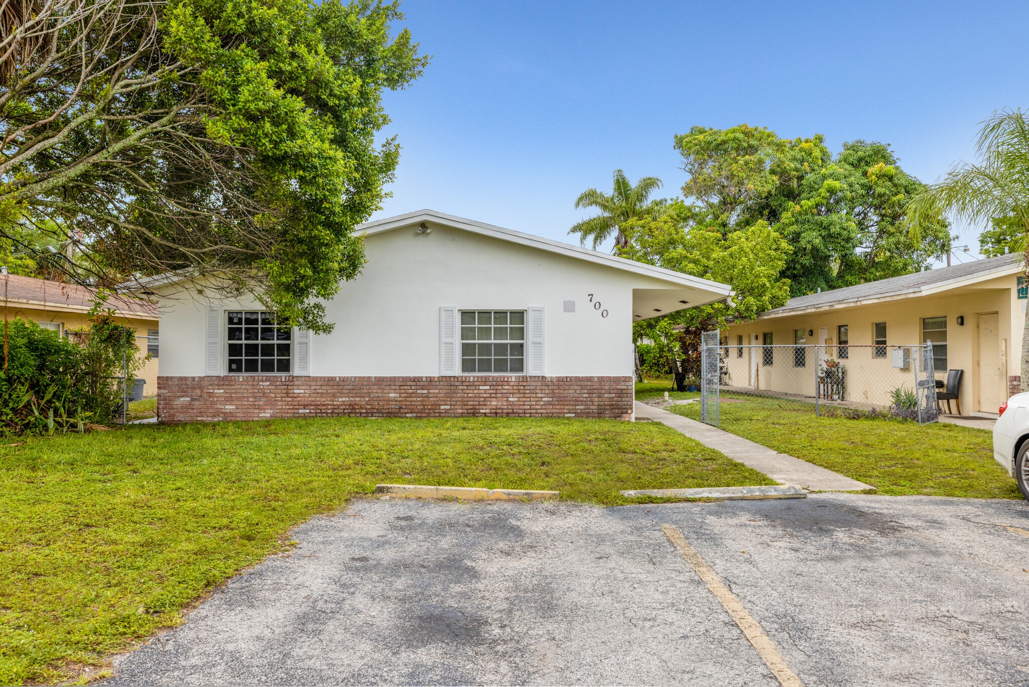 700-704 SW 16th Ave, Fort Lauderdale, FL for Sale