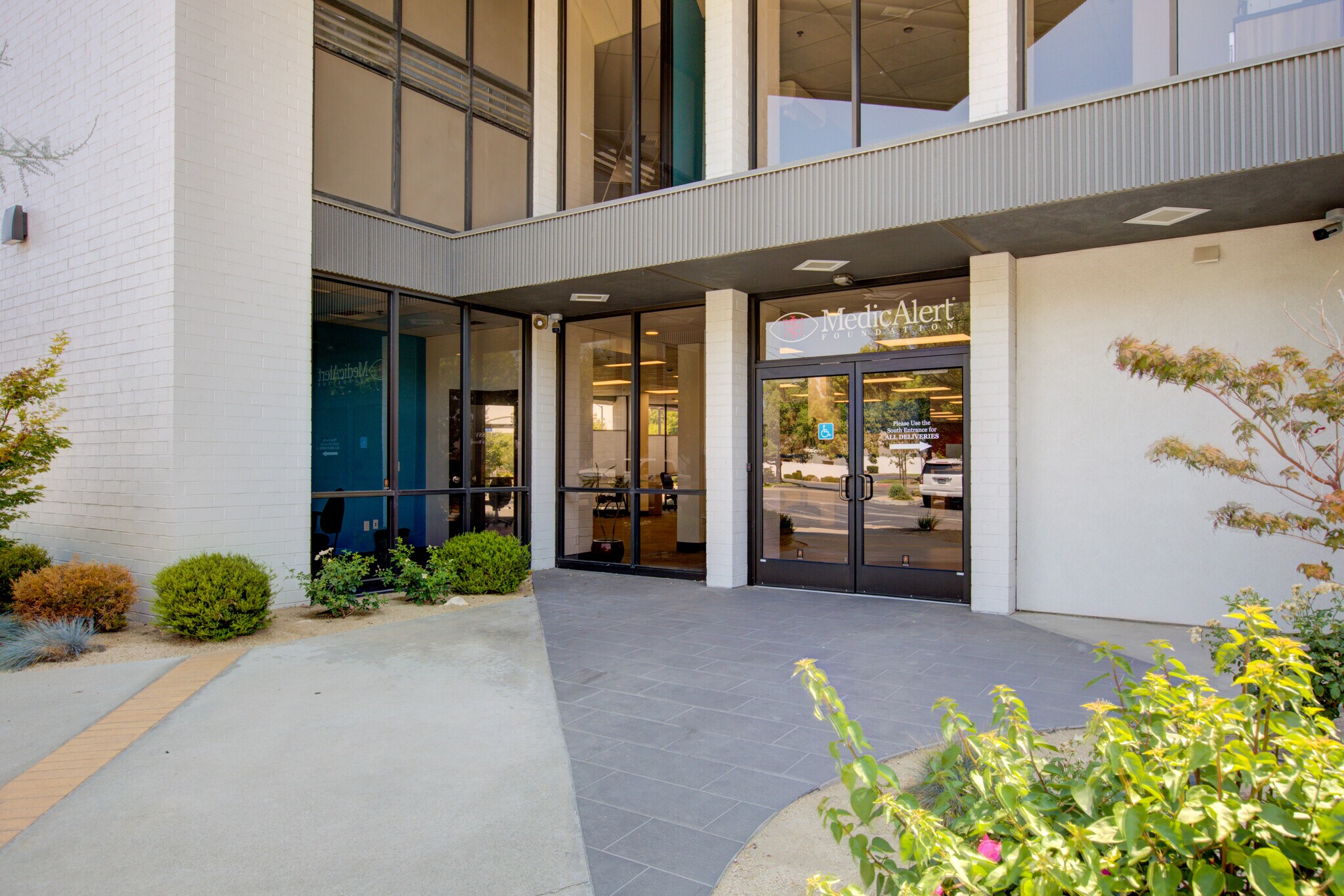 101 Lander Ave Turlock, CA 95380 Office Property for Lease on