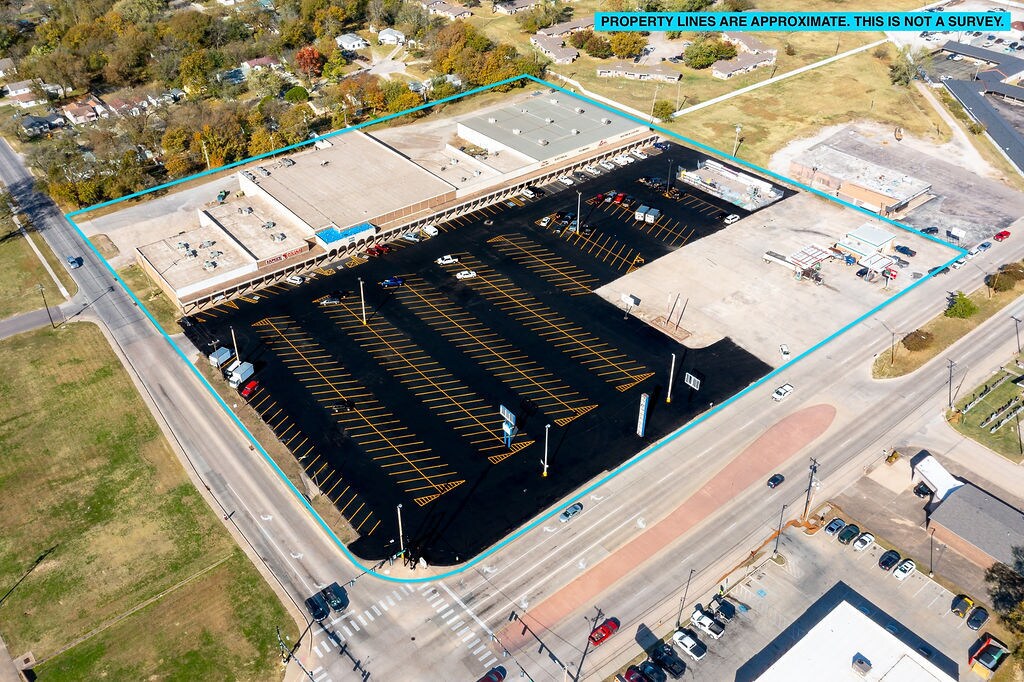 801-807 N Broadway Ave, Ada, OK for Sale