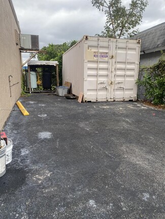Hallandale Beach, FL Industrial - 300 NW 2nd Ave