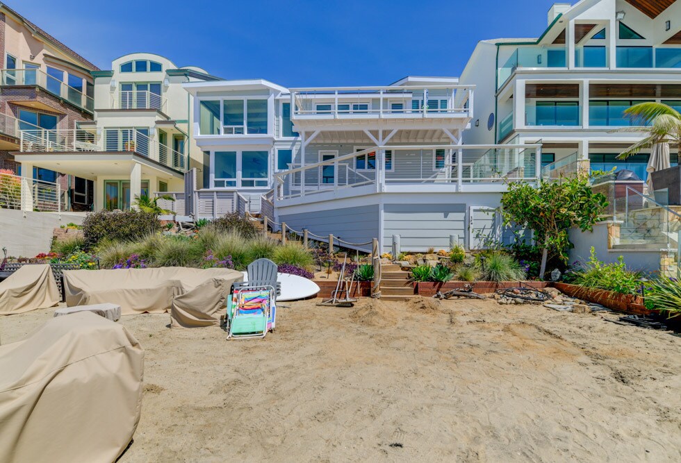 2633 Ocean St, Carlsbad, CA for Sale