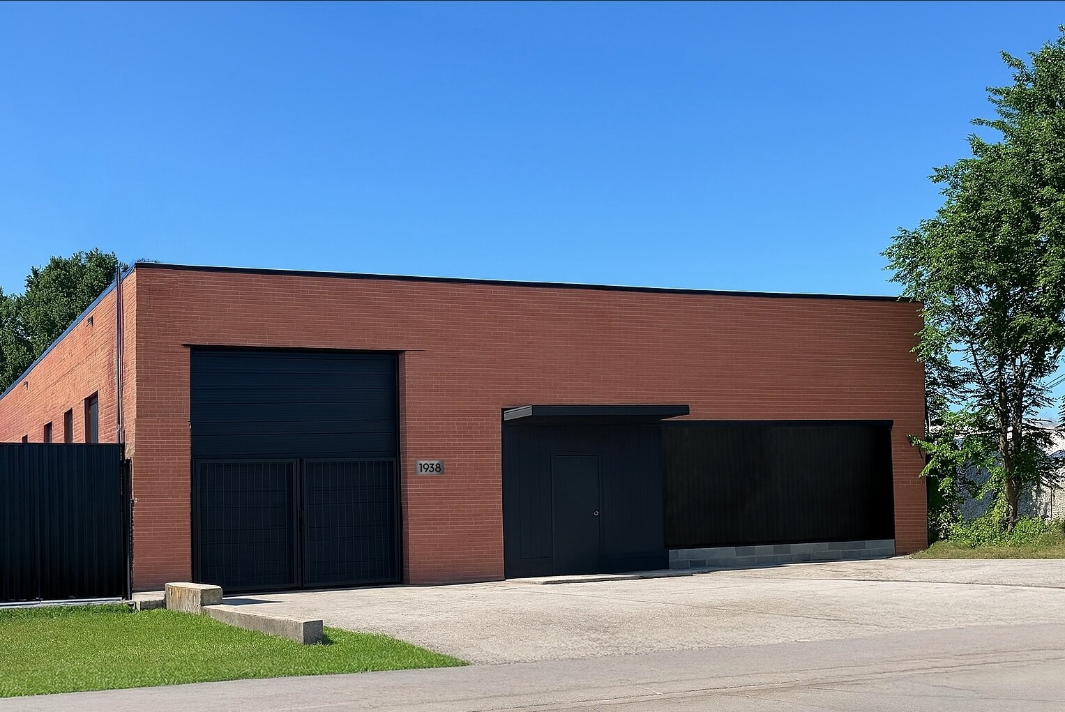 1938 Singleton Blvd, Dallas, TX for Rent