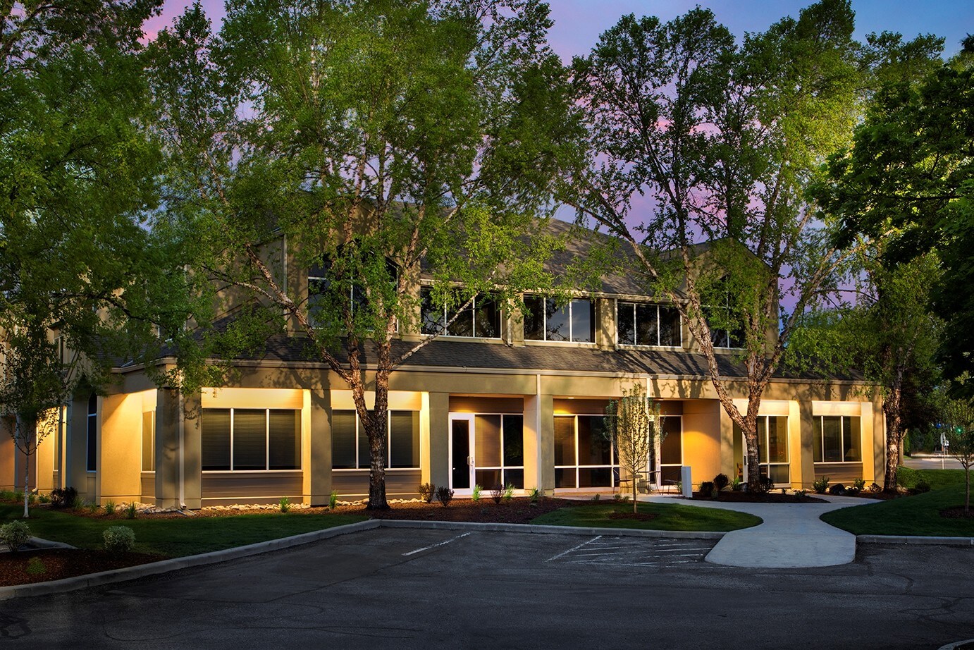 671 E Riverpark Ln, Boise, ID for Rent