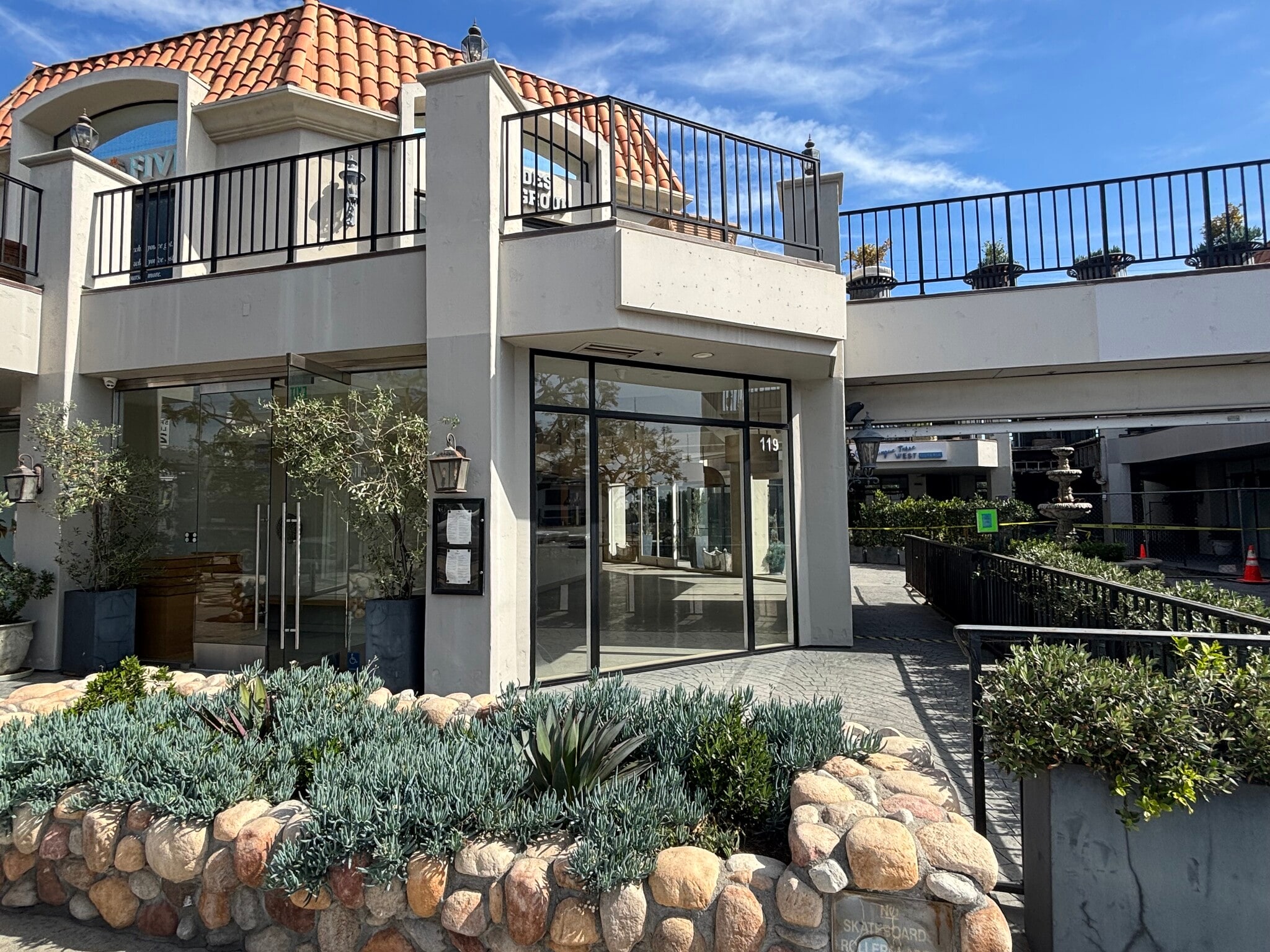 970 Monument St, Pacific Palisades, CA for Rent
