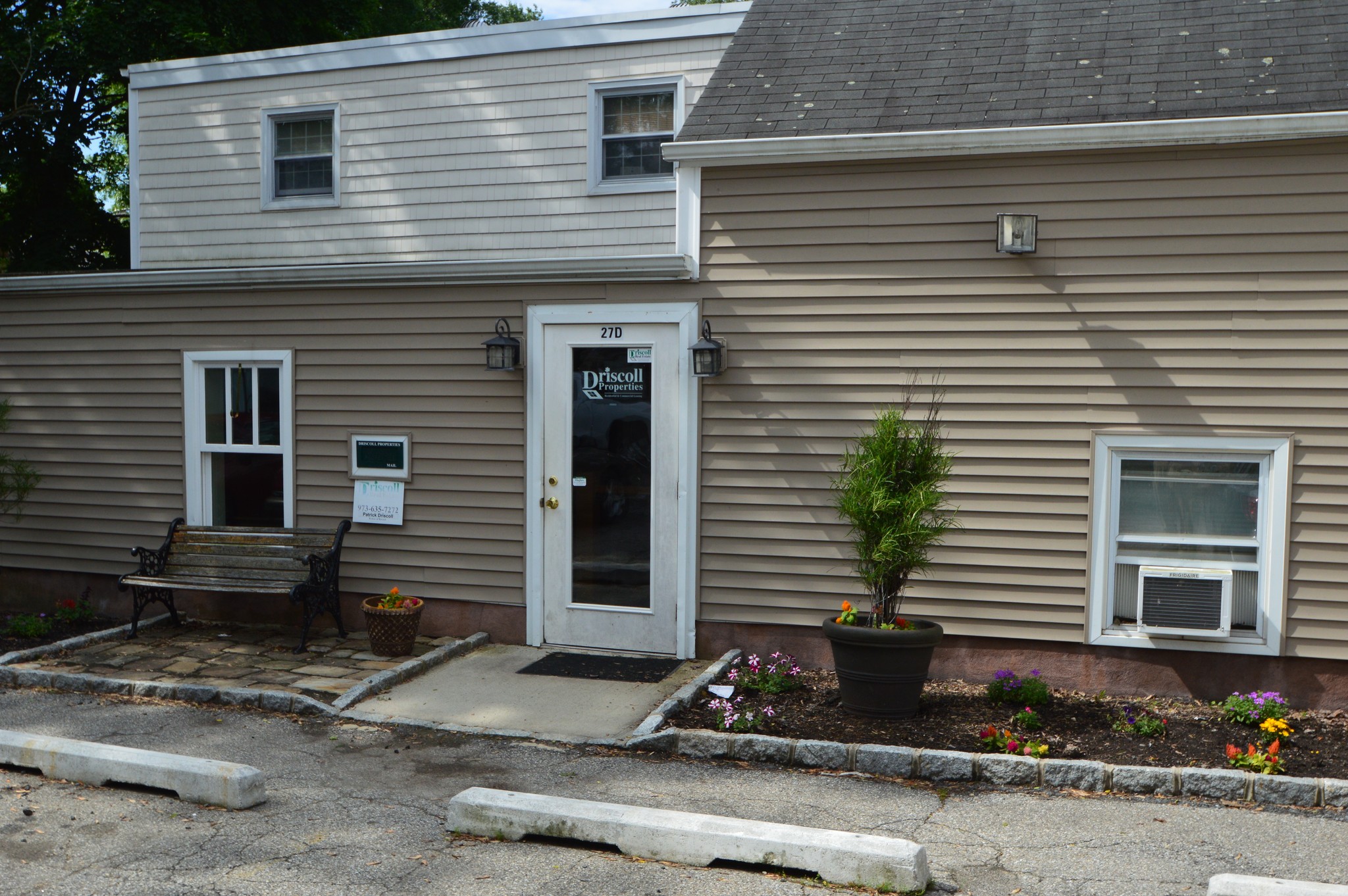 27 Bowers Ln, Chatham, NJ for Rent