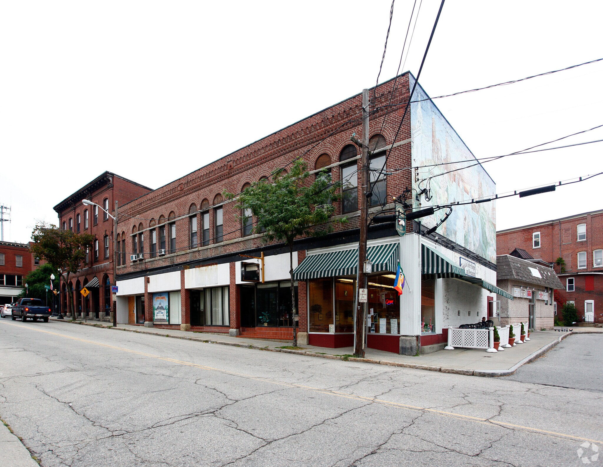 11 Central St Southbridge, MA 01550 Retail Property for Sale on