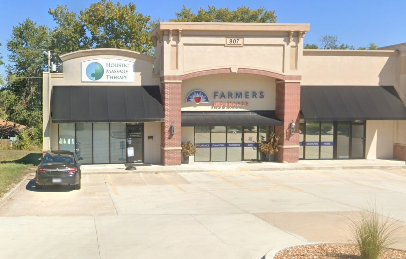 805-807 W Main St, Blue Springs, MO for Sale