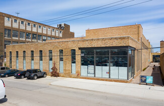 Chicago, IL Office, Retail - 3057 N Rockwell St