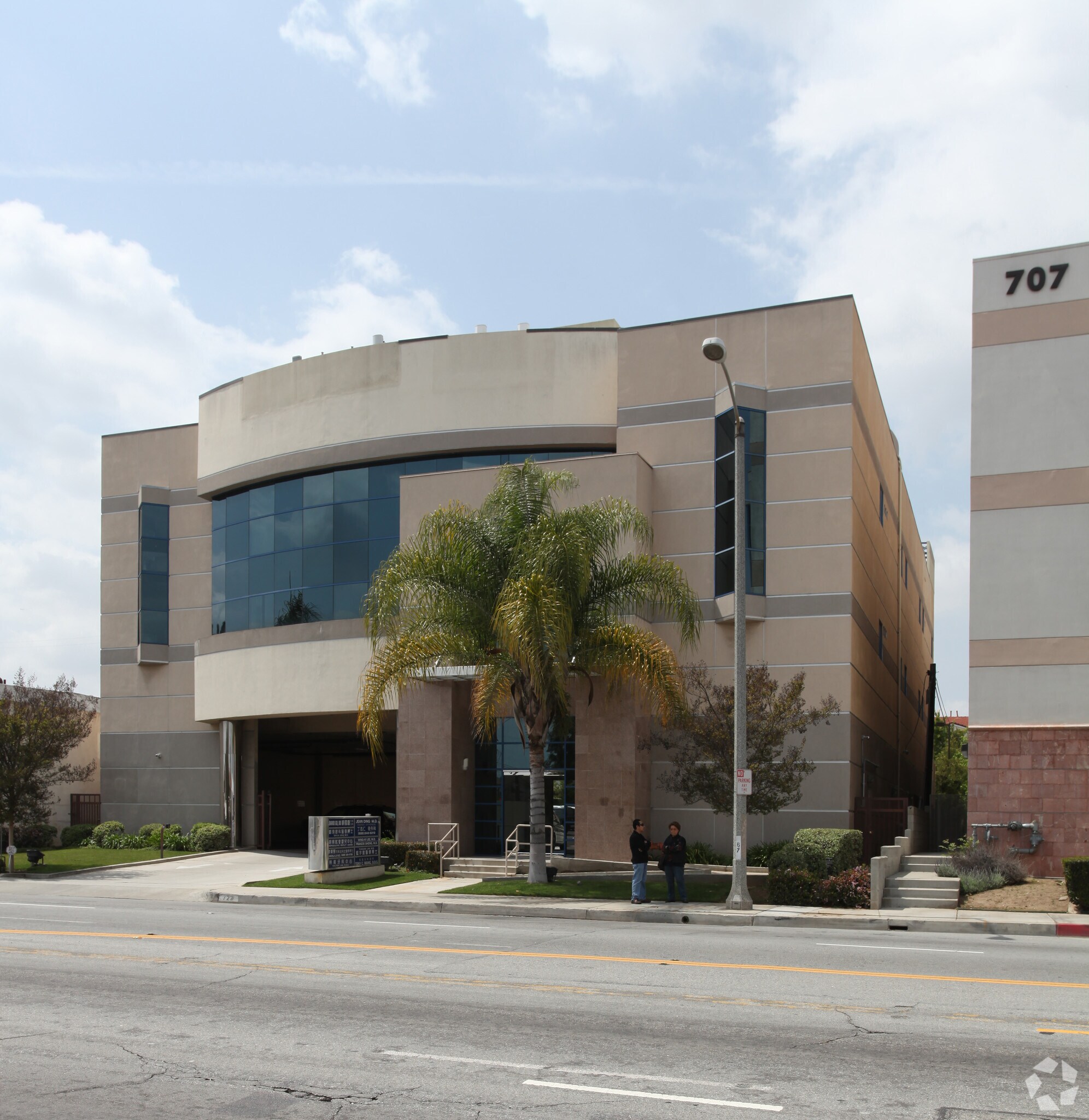 723 S Garfield Ave, Alhambra, CA for Rent