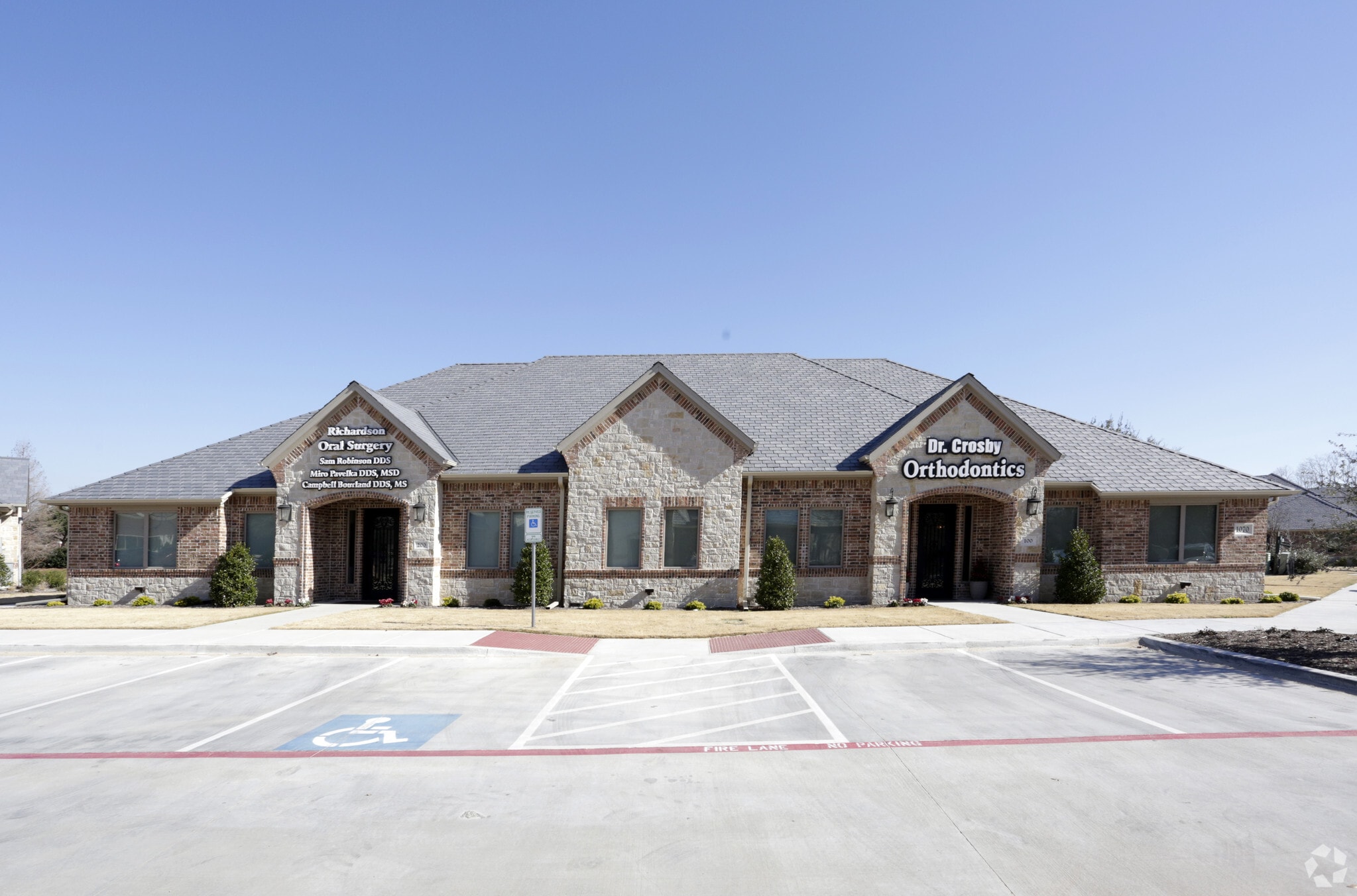 1070 W Campbell Rd, Richardson, TX for Rent