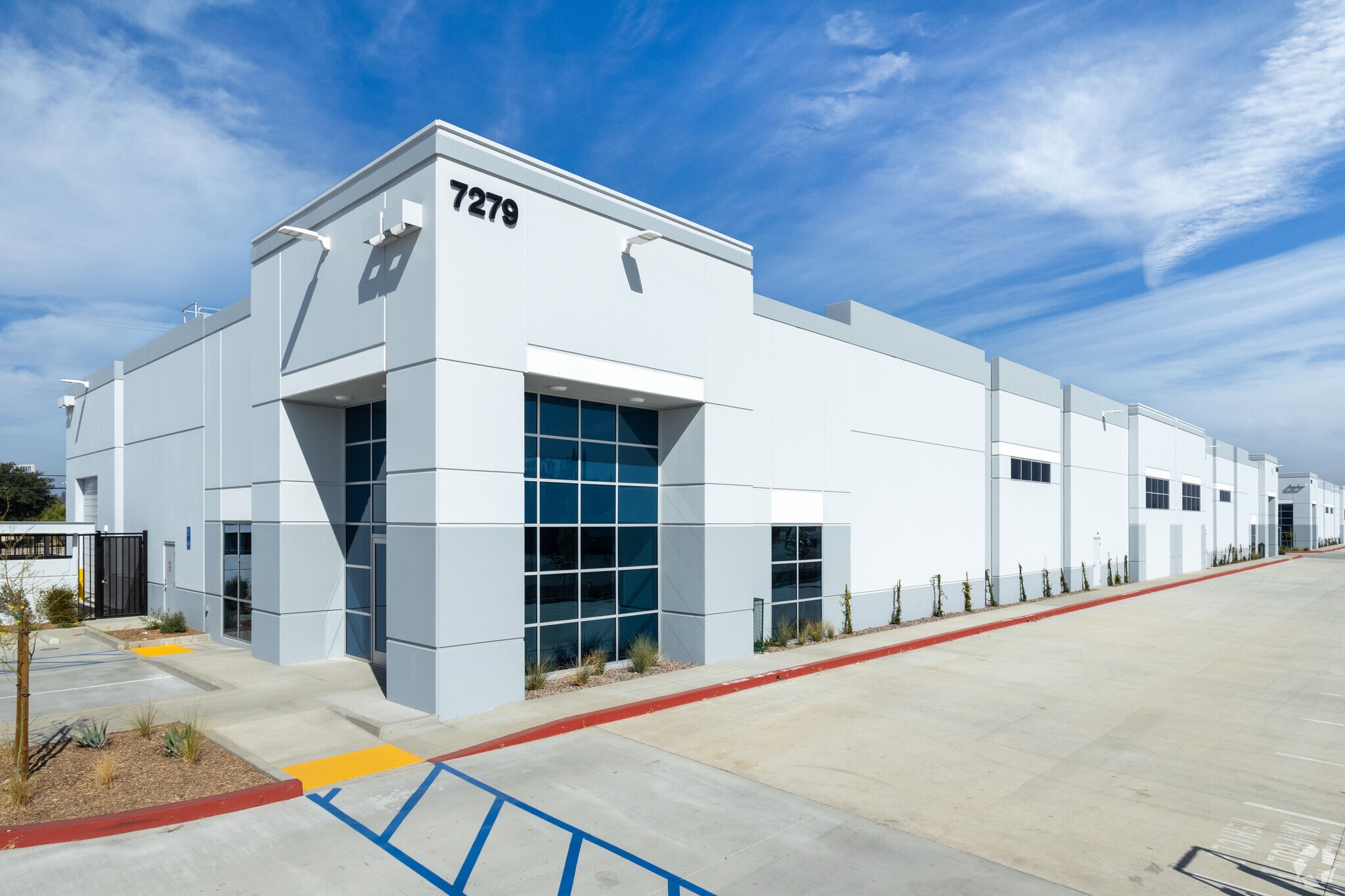 Old 215 Frontage Rd. & Alessandro Blvd, Riverside, CA for Rent