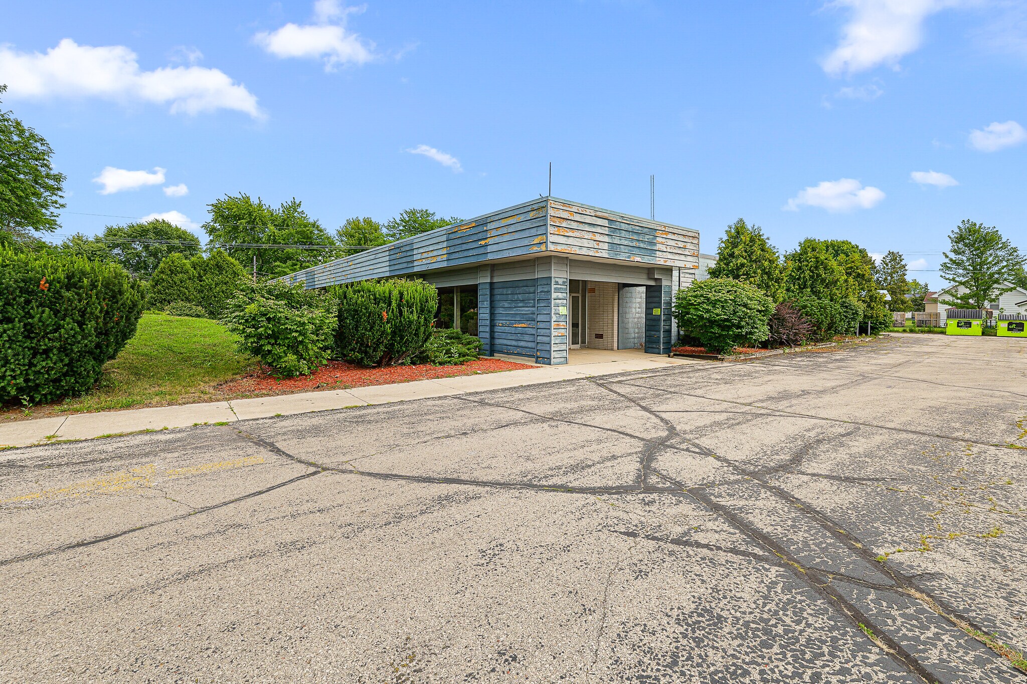 254 Winnebago Dr, Fond Du Lac, WI for Sale