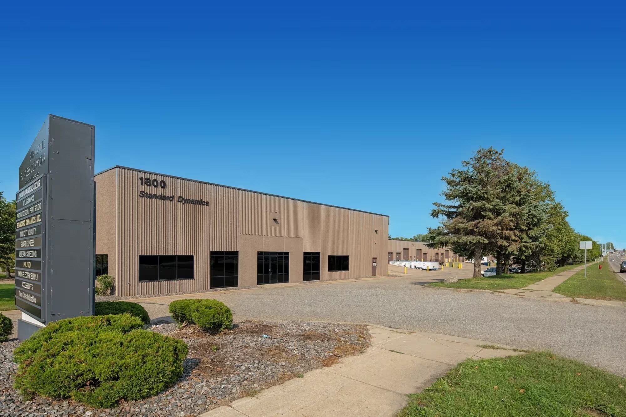 1800 Cliff Rd E, Burnsville, MN for Rent
