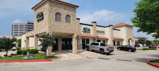 Irving, TX Retail - 811 W Royal Ln