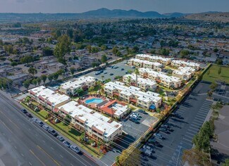 Santee, CA undefined - 10032 N Magnolia Ave