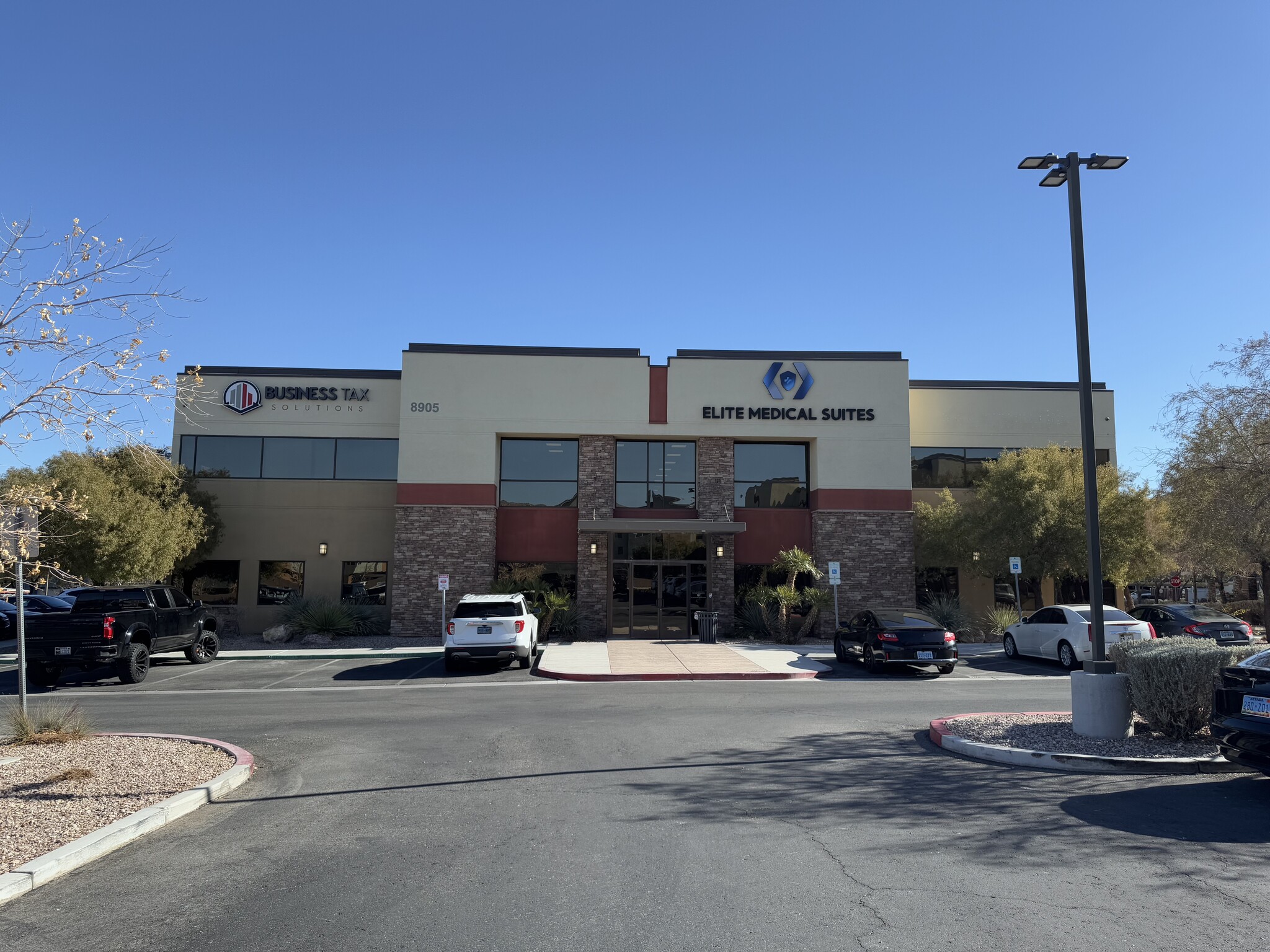 8905 W Post Rd, Las Vegas, NV for Rent