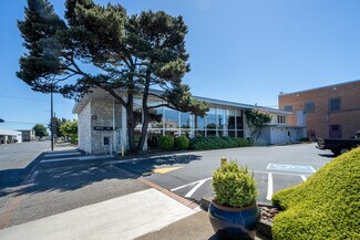 Tillamook, OR Bank - 408 Main Ave