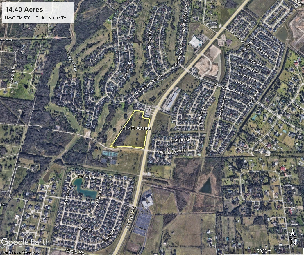 NWC FM 528 & Country Club Dr, Friendswood, TX for Sale