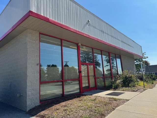 1220 Shelburne Rd, South Burlington, VT for Sale