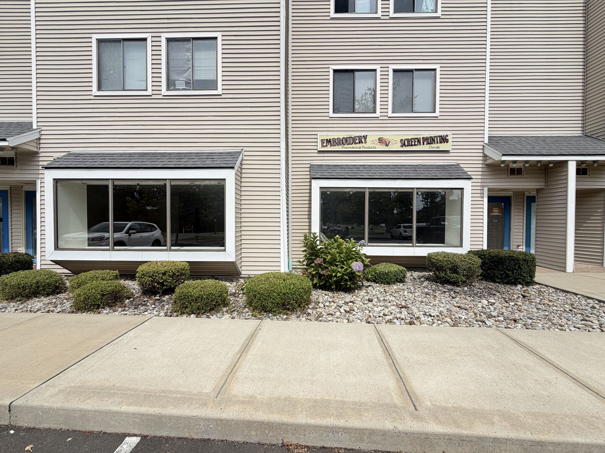288 E Main St, Branford, CT for Rent
