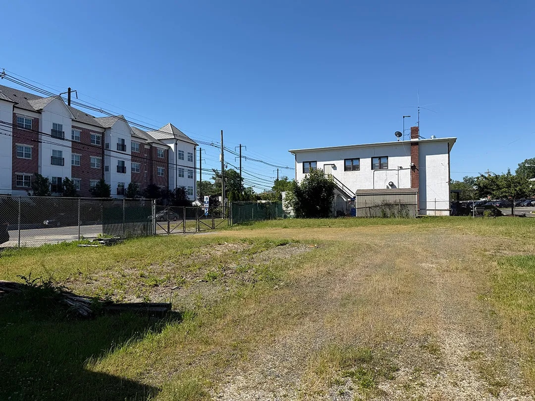 425 Lincoln Hwy, Iselin, NJ for Sale