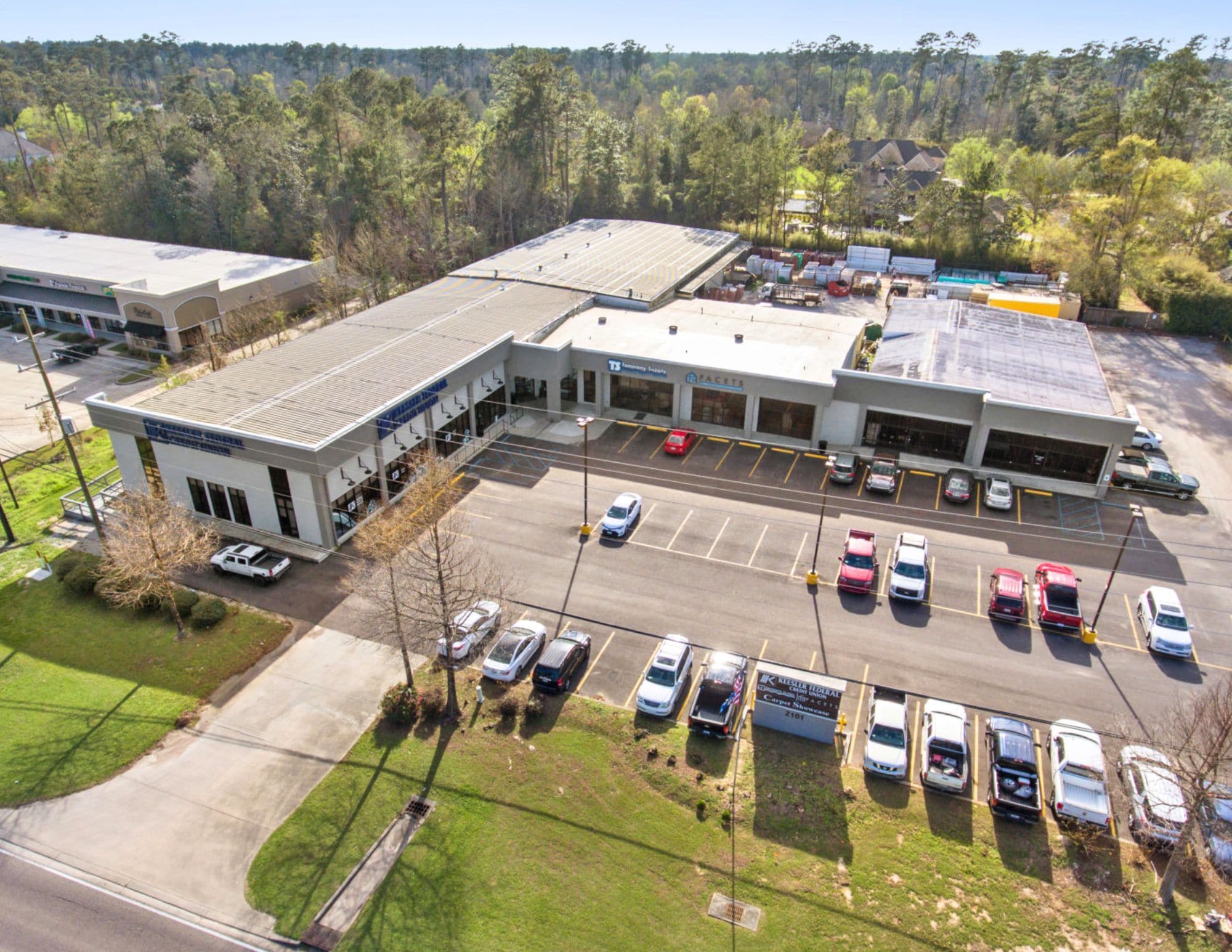 2101 N Hwy 190, Covington, LA for Rent