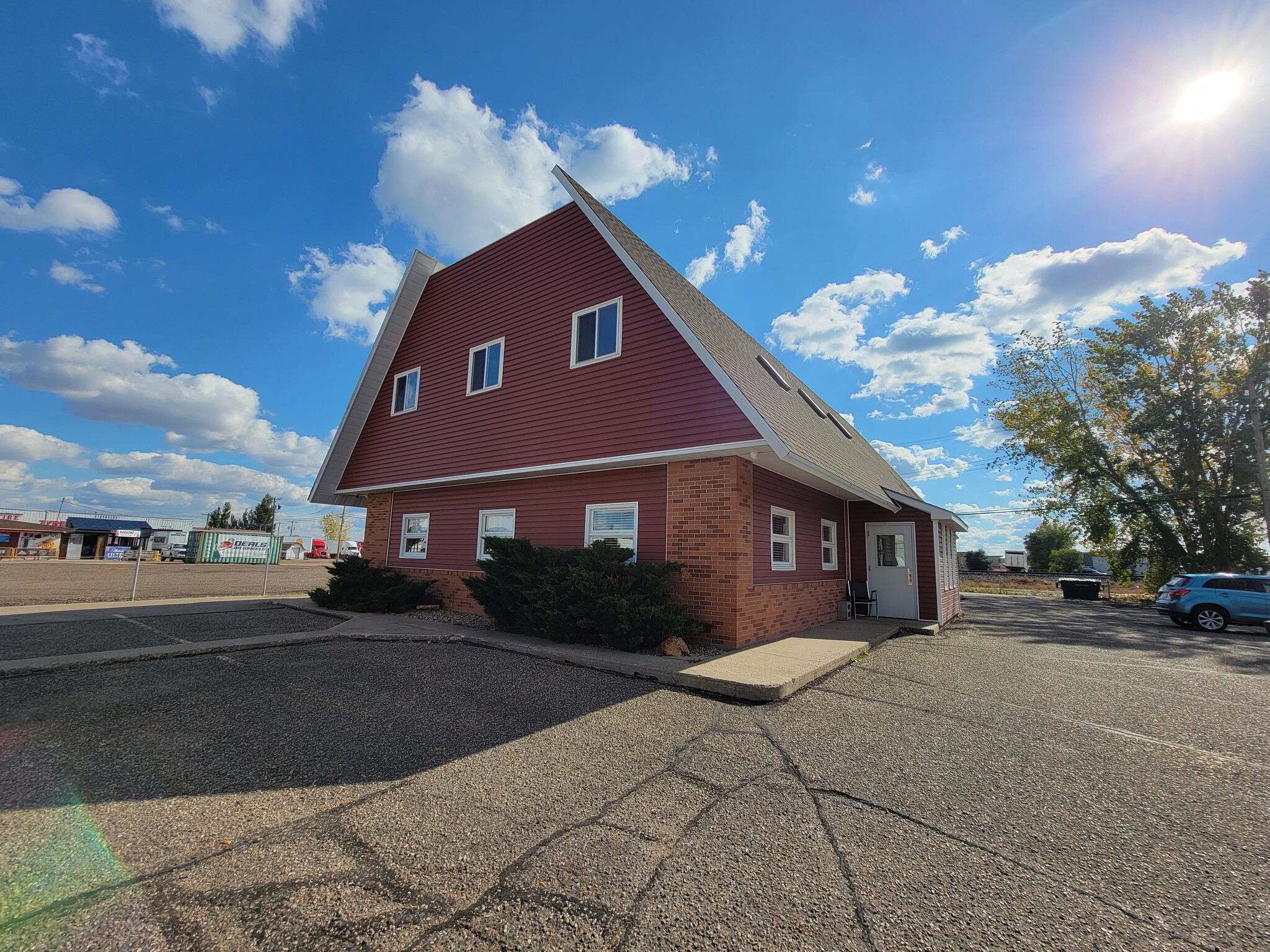 2021 E Main Ave, Bismarck, ND for Rent