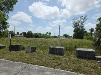 Delray Beach, FL Commercial - 230 NW 18th Ave