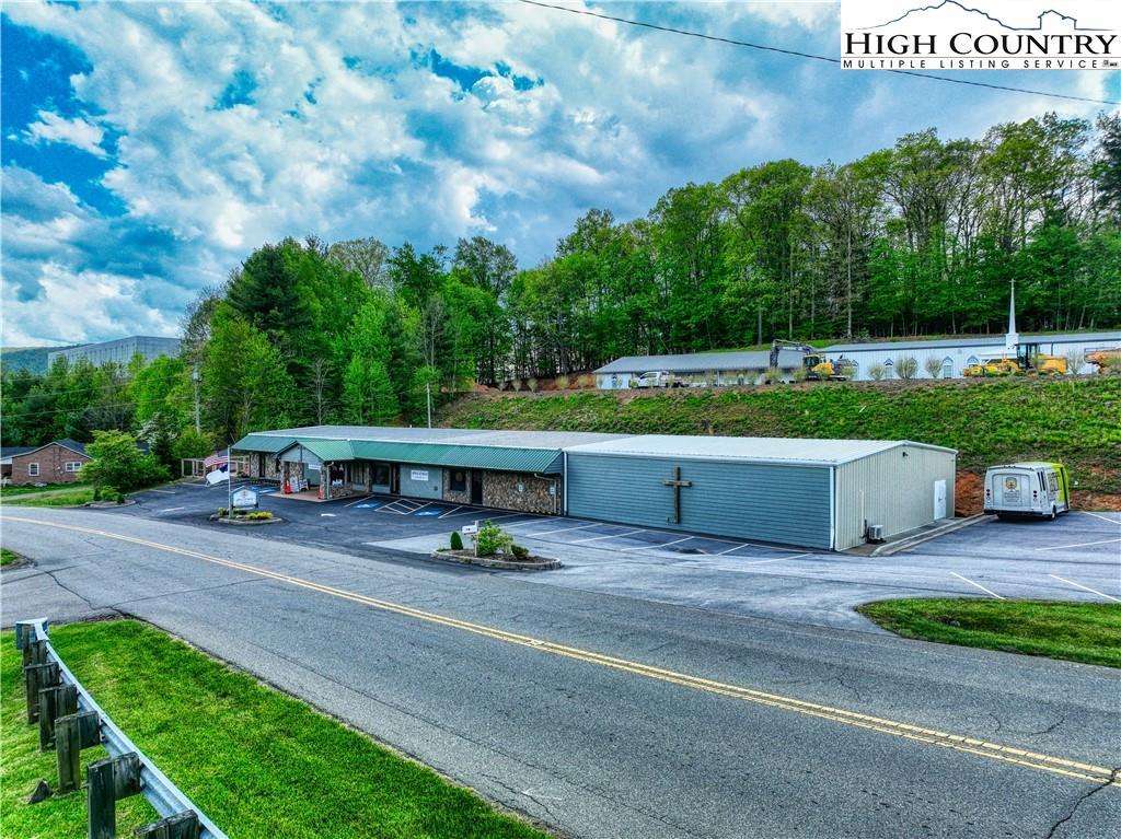 787 Ray Taylor Rd, West Jefferson, NC for Sale