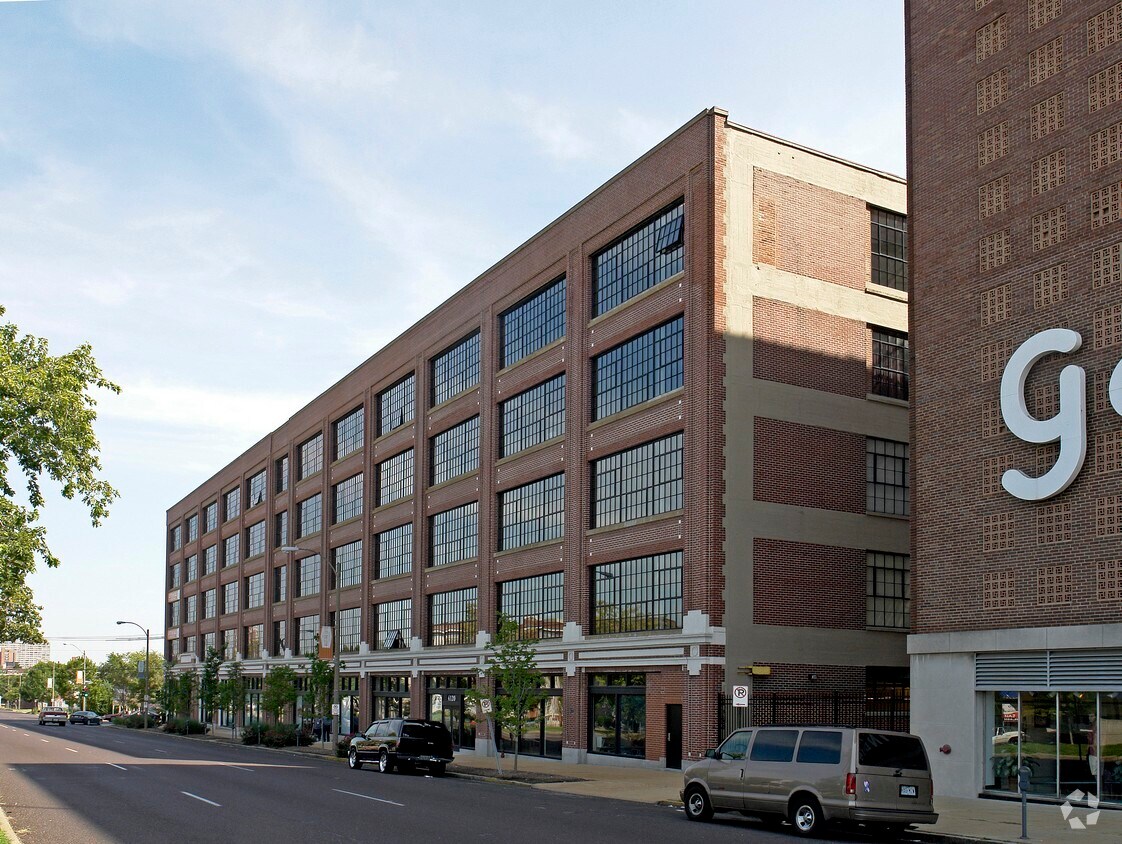 4100-4128 Forest Park Ave, Saint Louis, MO for Rent
