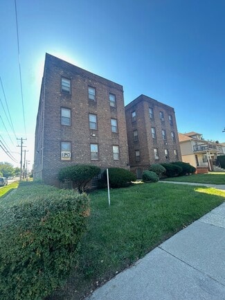 Detroit, MI Apartments - 3205 Kendall St