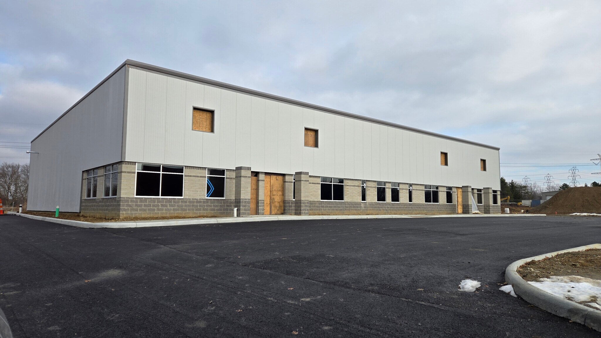 31364 Industrial Pkwy, North Olmsted, OH for Rent