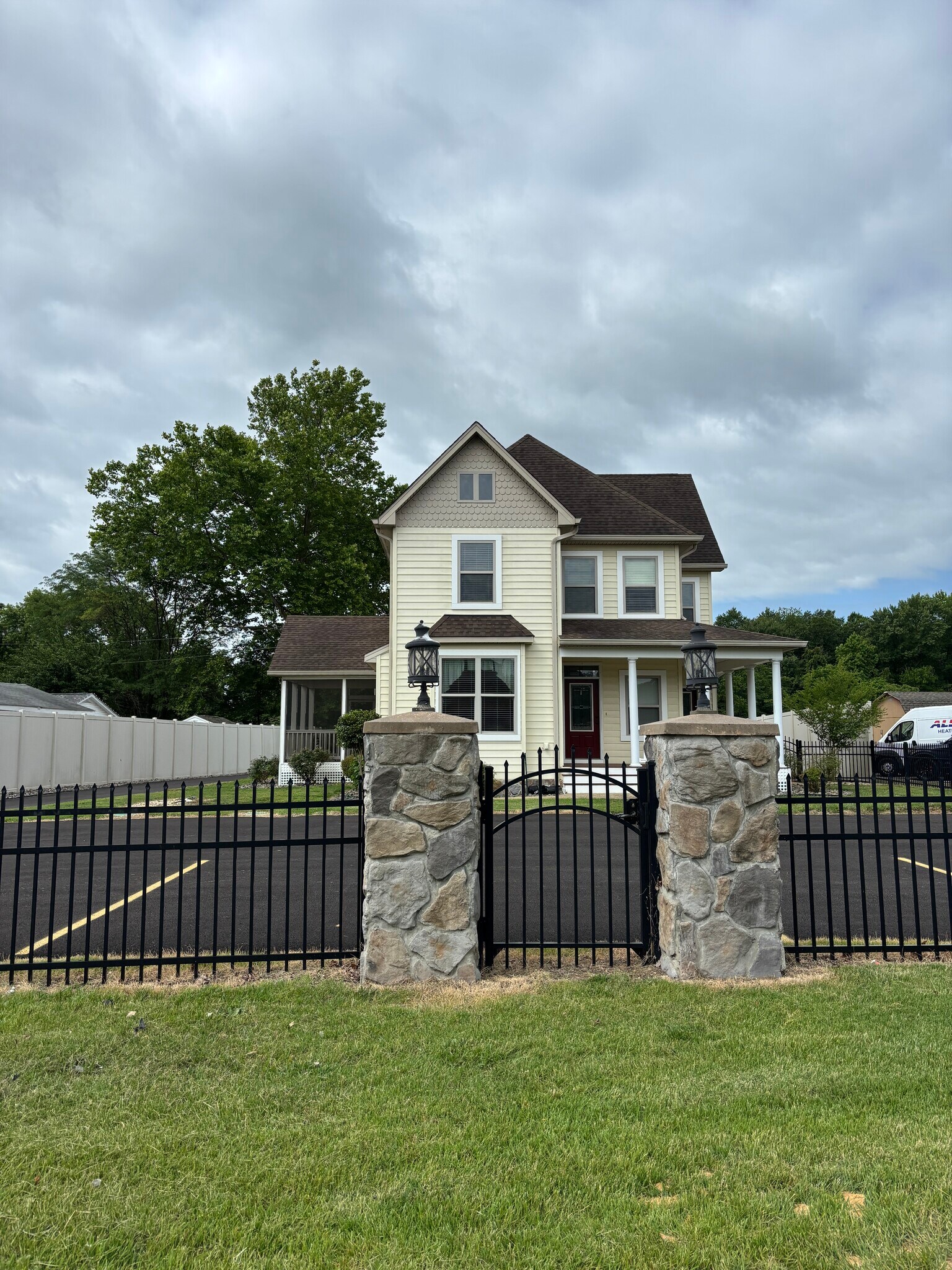 28795 Old Village rd, Mechanicsville, MD for Rent