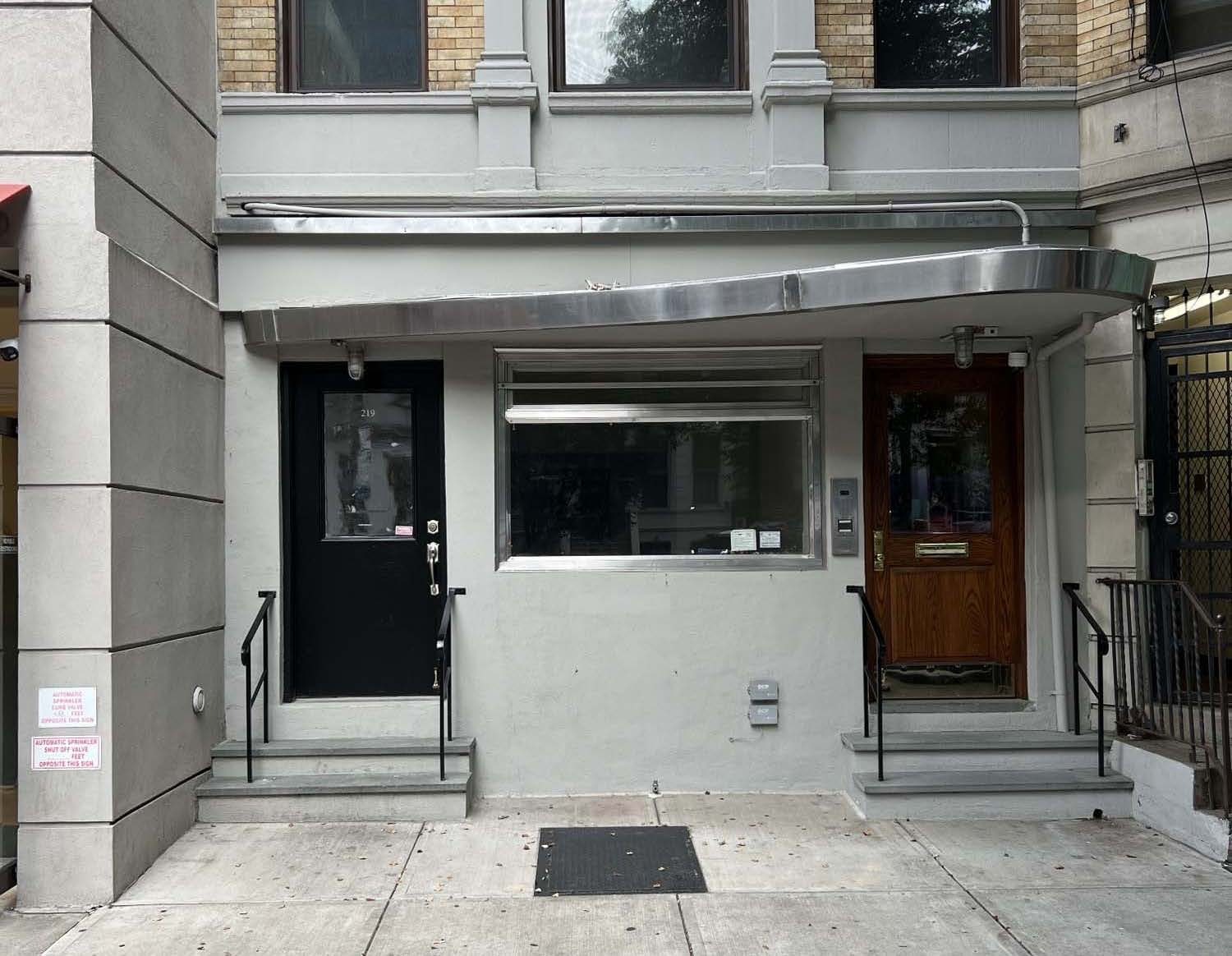 219 W 79th St, New York, NY for Rent