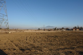 Bakersfield, CA Residential - 5915 Weedpatch Hwy