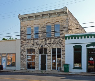 Liberty Hill, TX Storefront Retail/Residential - 923 Loop 332