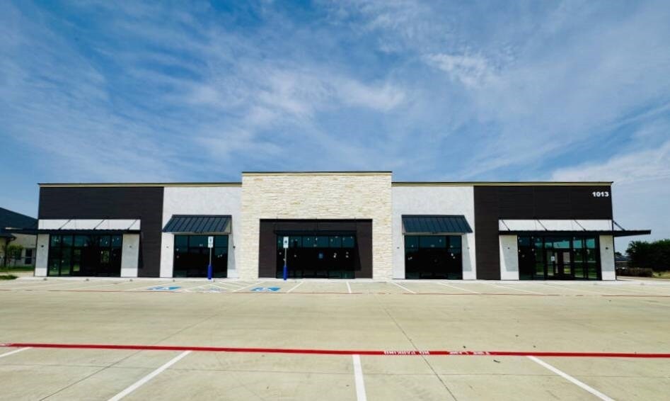 1013 FM 1187, Crowley, TX for Rent
