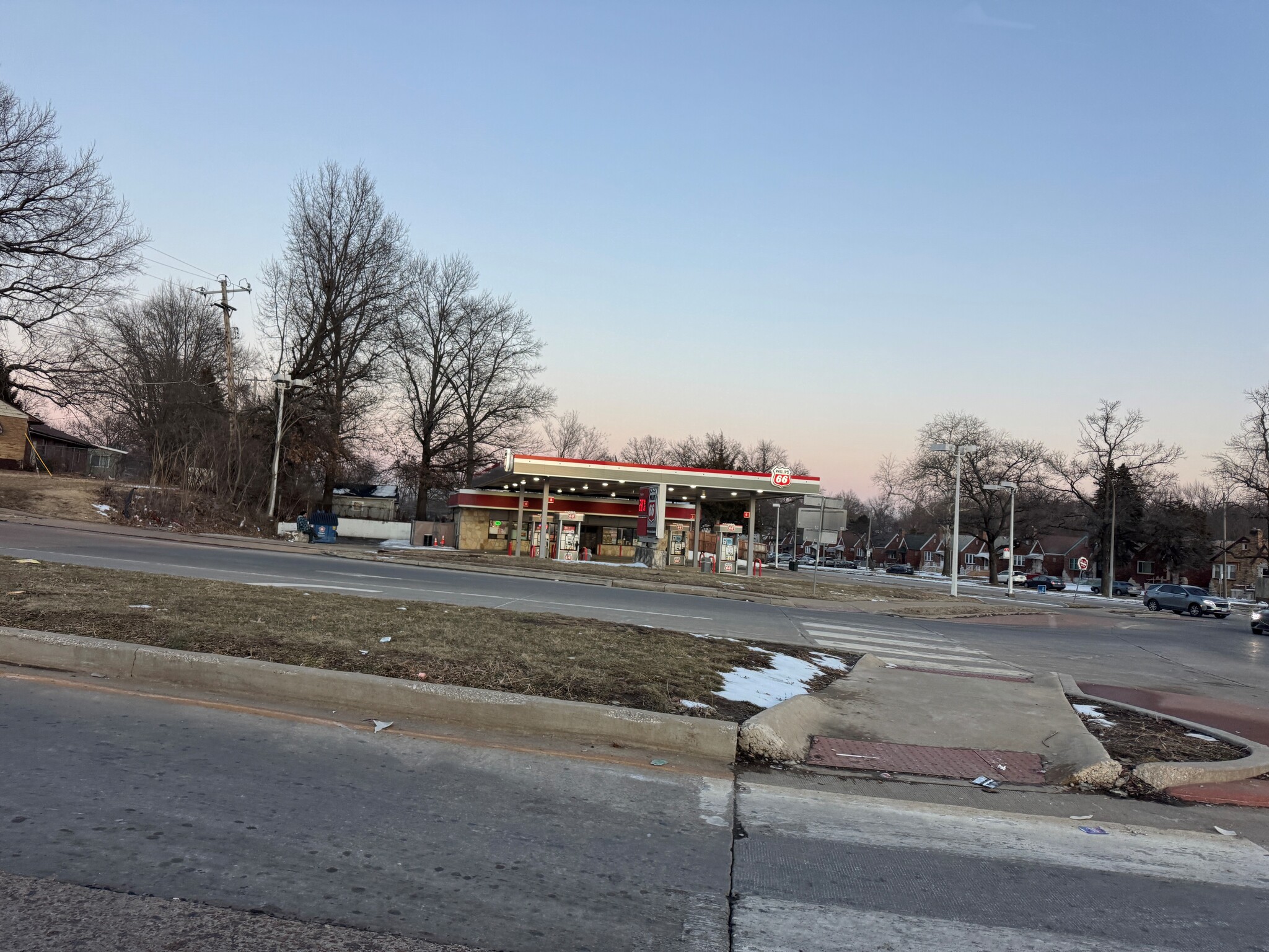1199 Riverview Blvd, Saint Louis, MO for Rent